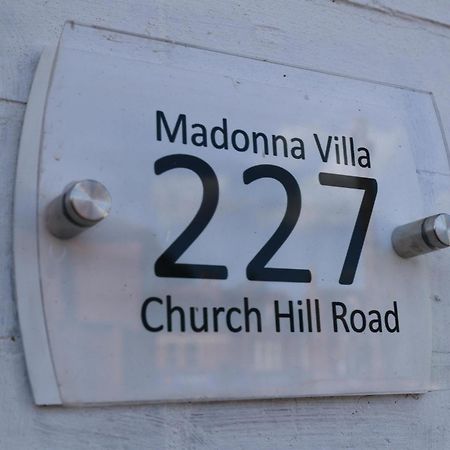 Madonna Villa Birmingham Exterior photo